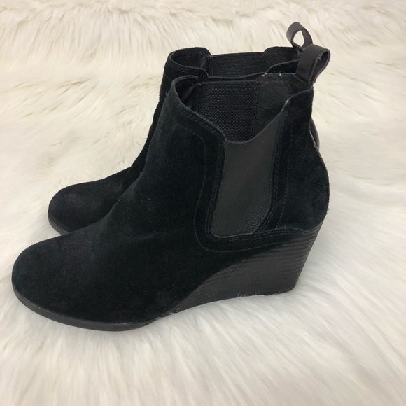 Lucky Brand Chelsea Black wedge suede booties - Picture 3 of 8